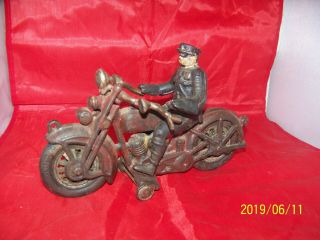 8 1/4 Inch Cast Iron Motorcycle With Removable Rider Hubley ???