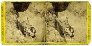 Stereoview Anthony Civil War Views.  Trenches Of The Rebel Fort Mahone 3187