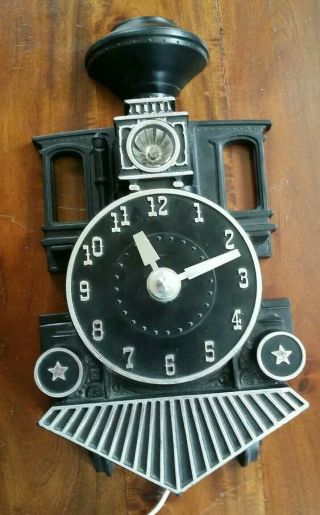 Vintage Train Clock Flashing Head Lamp Master Crafters Clock Corp.