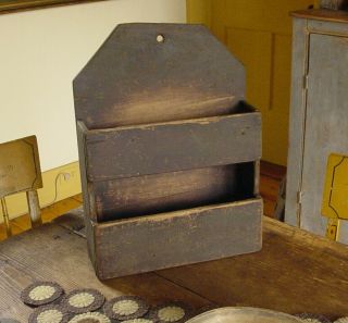 Primitive Double Wall Box Or Candle Box In Early Surface - Folk Art