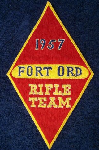 RARE JAPANESE MADE 1957 U.  S.  ARMY 5th INFANTRY DIV.  FORT ORD RIFLE TEAM PATCH 3