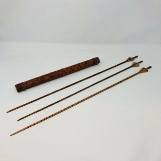 Vietnamese Bamboo Montagnard Tribal Crossbow Quiver W/ Arrows