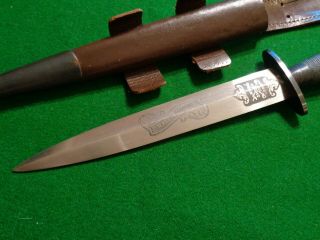 RARE c.  1940 ' s Wilkinson 2nd Pattern Fairbairn - Sykes Commando Knife Scroll Etch 2