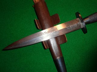 RARE c.  1940 ' s Wilkinson 2nd Pattern Fairbairn - Sykes Commando Knife Scroll Etch 4