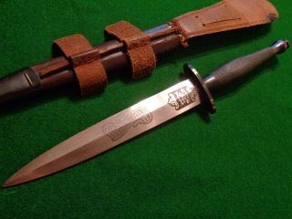 RARE c.  1940 ' s Wilkinson 2nd Pattern Fairbairn - Sykes Commando Knife Scroll Etch 6