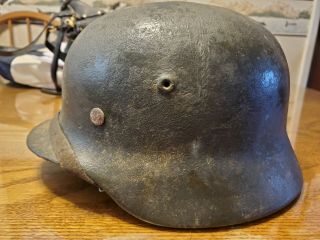 M 40 Single Decal Ss German Helmet With Liner And Chinstrap.  Et64
