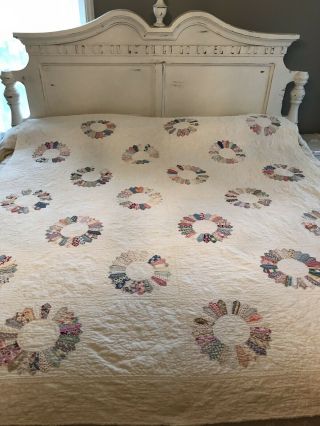 Antique White Feedsack Vintage Cotton Dresden Plate Quilt Shabby Cottage Chic