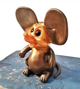 Vintage Russ Berrie Oily Jiggler Mouse / Orange Brown Gold / 1968 2
