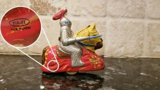 Vintage Haji Wind Up Tin Toy Medieval Knight On A Horse Antique Made In Japan