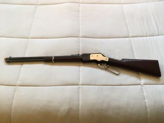 1961 Winchester Official Saddle Gun by Mattel vintage toy gun 3