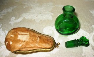 Green Glass Perfume with a Crown Stopper in a Leather Kiss Clasp Case 6
