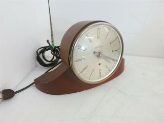 Vintage Seth Thomas Mid - Century Electric Dynaire 1 - E Shelf Mantle Clock