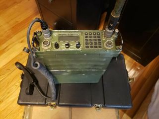 Harris AN/PRC - 138 HF Radio with British WOTAN amplifier case. 10