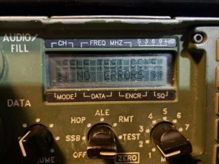 Harris AN/PRC - 138 HF Radio with British WOTAN amplifier case. 7