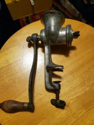 Vintage Winchester Repeating Arms Co.  Cast Iron Meat Grinder W32 Counter Clamp 3