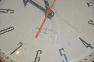 Vtg GE General Electric Telechron Wall Clock 2H112 RUNS Needs TLC 2