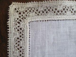 Vintage Antique Brugs Begijnhof Eigendom Hand Made Lace Handkerchief
