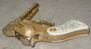 Vintage Rare Hopalong Cassidy Cap Gun Wyandotte Gold Toned White Grips 6