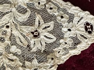 REMARKABLE 18th C.  NEEDLE LACE work COLLAR - APPLICATION 23 