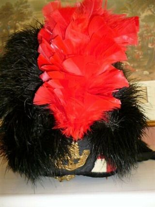 The 5th Regiment Royal Scots Of Canada,  Feather Bonnet With Mm - 38 Cap Badge