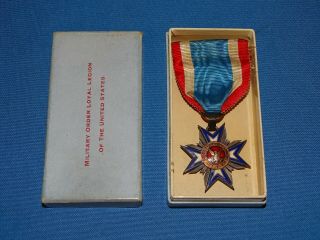 Cased Military Order Of The Loyal Legion 15545 Medal (a21)