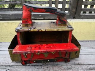 VTG RARE MEXICAN SHOE SHINE BOX PAINTED RED WOOD & BRASS WITH BENCH FOLK ART 4