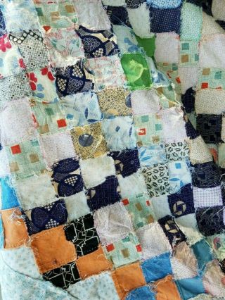 Vintage 1940 ' s 50 ' s Small Squares FEEDSACK Fabric Quilt Top 82 x 64 To Finish 7