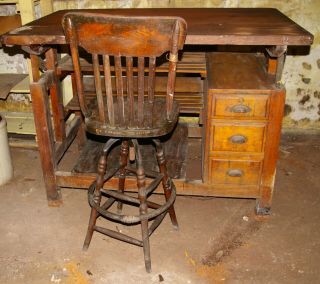 Wood Craftsman Vintage Antique Chicago 1920s Industrial Drafting Table Desk