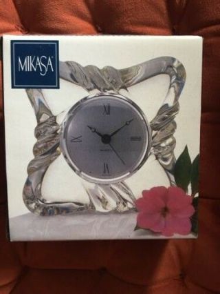W/box Mikasa Crystal " Twist " Clock 4.  25 Wx240/680 Quartz Battery $38.  00