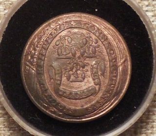 Dug Civil War Connecticut Coat Button W/ Scovill Mfg Co / Waterbury Rmdc B/m