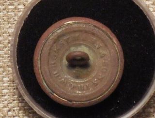 dug Civil War eagle R button w/ W.  H.  Horstmann & Sons / Phi rmdc b/m 2
