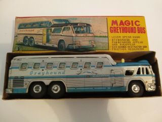 Vintage Magic Greyhound Bus Scenicruiser Friction Toy