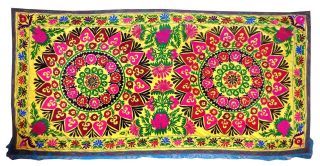 Uzbek Silk Handmade Embroidery Suzani From Boysun A11205