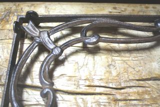 10 Cast Iron Antique Style VICTORIAN SCROLL Brackets Garden Brace Shelf Bracket 3