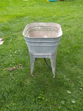 Vintage Galvanized Wash Tub On Stand W/wheels,  Garden Beer Cooler Wedding Decor