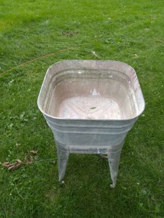 Vintage Galvanized WASH TUB on STAND w/WHEELS,  Garden Beer Cooler Wedding Decor 2