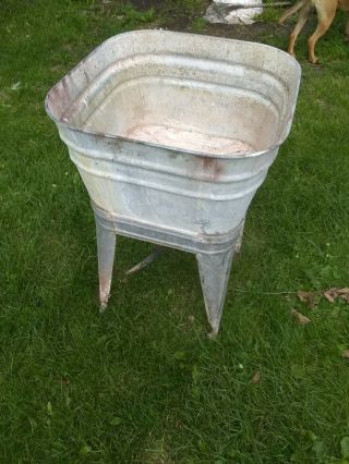 Vintage Galvanized WASH TUB on STAND w/WHEELS,  Garden Beer Cooler Wedding Decor 4