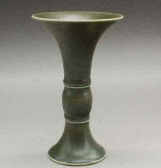 Chinese Old Handmade Green Glaze Porcelain Vase /wanli Mark 02205
