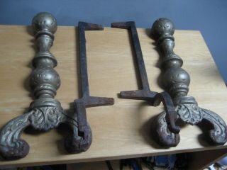2 ANTIQUE CAST IRON FIREPLACE ANDIRONS 18 INCH TALL WITH STANDS RUSTY 5