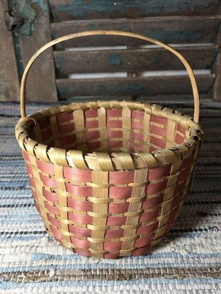 SWEET OLD ANTIQUE CHIPPEWA NATIVE AMERICAN INDIAN BASKET WITH PROVENANCE AAFA 7