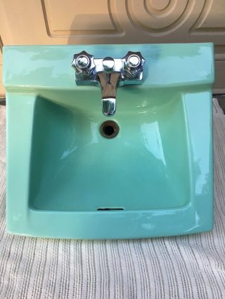 Vtg (1960’s) Mid Century Ceramic (surf Green) Sink (american Standard)