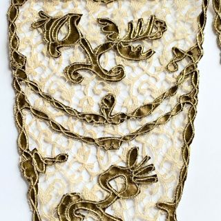 Antique Victorian Edwardian Unusual embroidered collar with a bronze appliqué 8