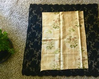 Early 1800s Unique Pattern Antique Gold French Silk Brocade 2