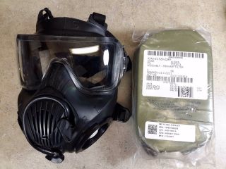 Avon FM50 Chemical - Biological Respirator/US Military NBC Gas Mask 71050/2 11