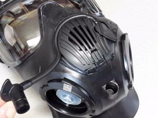 Avon FM50 Chemical - Biological Respirator/US Military NBC Gas Mask 71050/2 2