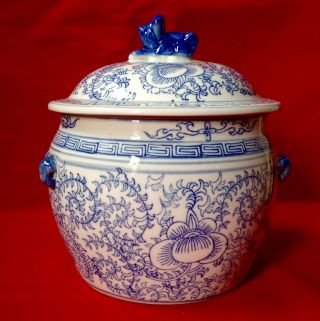 Chinese Blue & White Lidded Pot,  Vintage / Antique,  Hand Decorated.