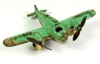 Arcade Amc - 361 United Boeing Twin Prop Die Cast Plane Circa 1930 Green 4.  5 X 3.  5
