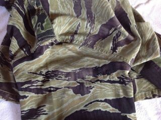 Rare version of Vietnam Marine Corps TQLC sea wave tiger stripe camo shirt. 6