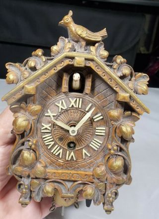 Lux Usa Vintage Hand Carved Wood Small Cuckoo Clock Bird Wind No Key Waterbury