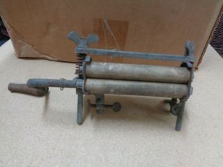 Vintage Small Metal Hand Crank Wringer Rollers